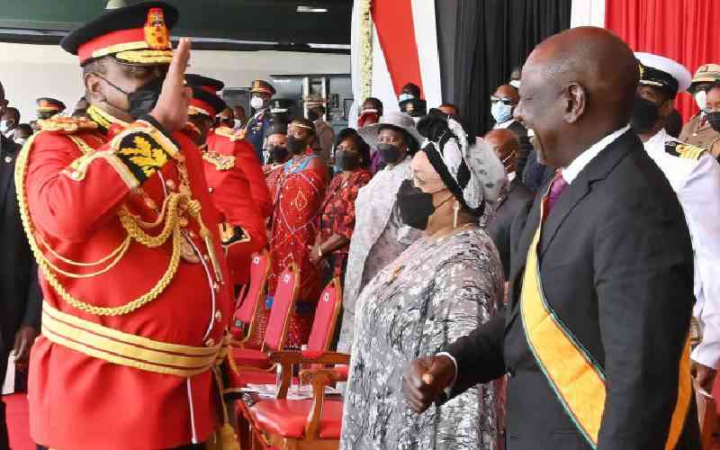 Uhuru leaves Ruto  saddled with Sh500b in pending bills