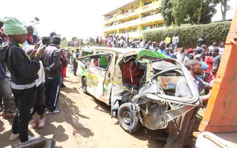 Flyover accident leaves six dead, scores injured