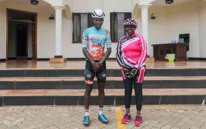 Rachel Ruto leads Kenyans in mourning cyclist Sule Kangangi