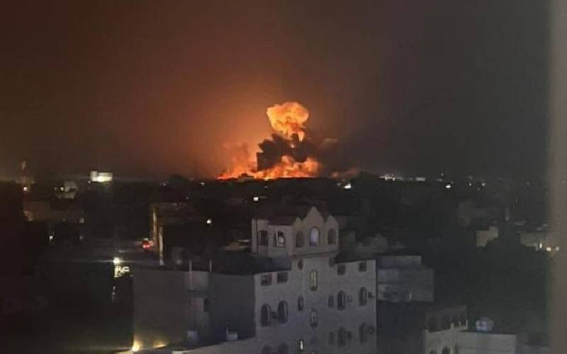U.S-British coalition conducts 4 more airstrikes on Yemen's Hodeidah airport