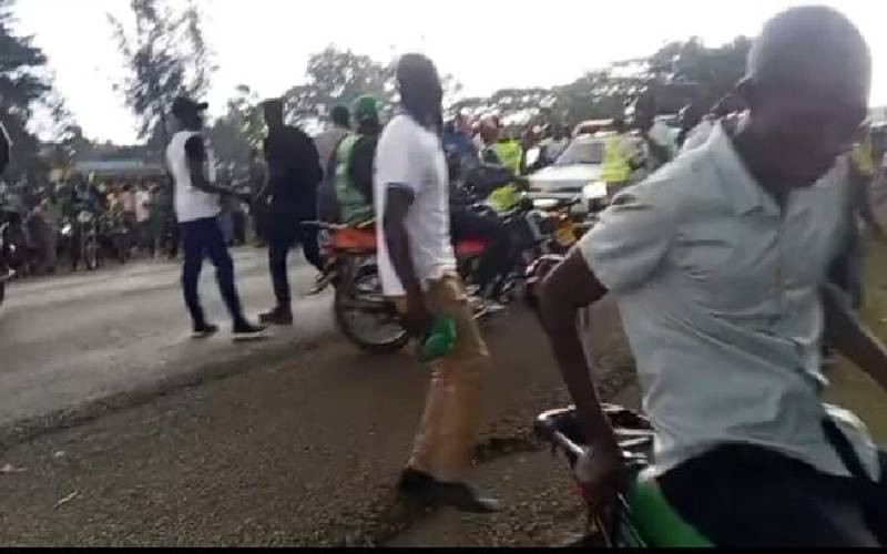 Scores injured after goons storm Wetangula and Farouk Kibet's event