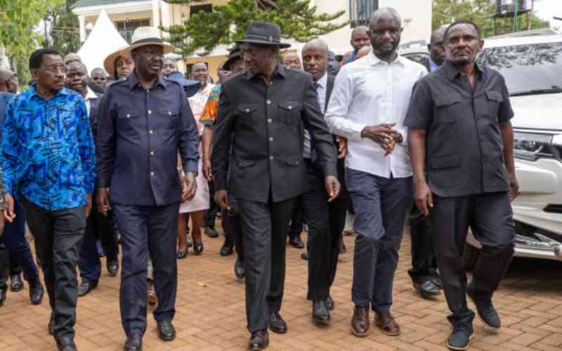 Ruto accuses opposition of tribal politics, urges focus on service delivery