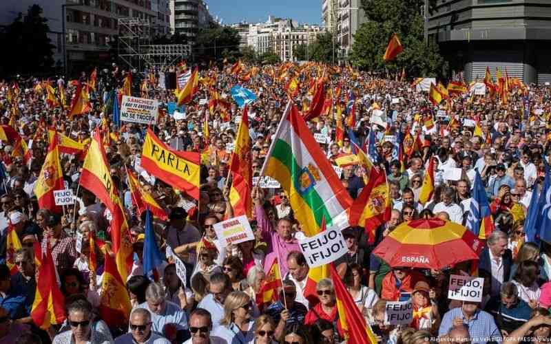 Spain rocked by protests over migrant influx into Ceuta