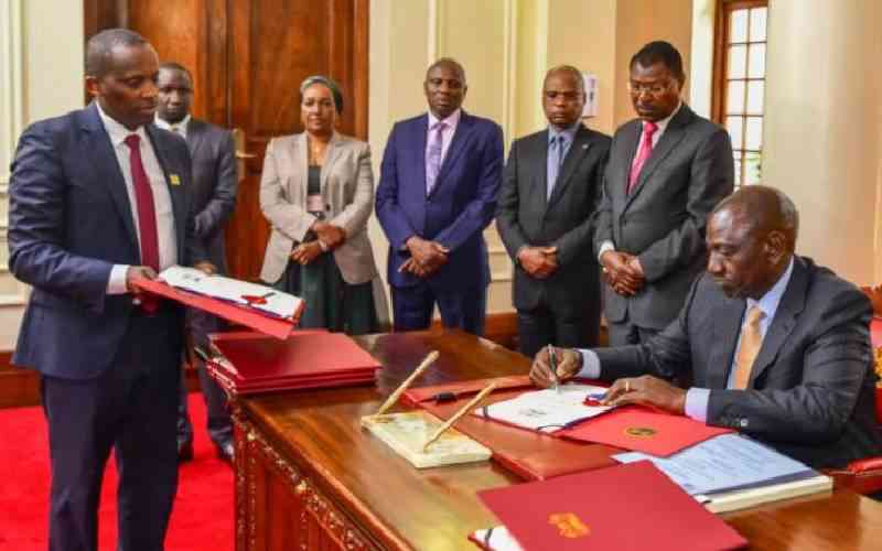 Ruto signs two Bills on climate change, money laundering