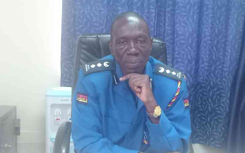 Police arrest four suspects, recover 62 stolen phones in Kayole