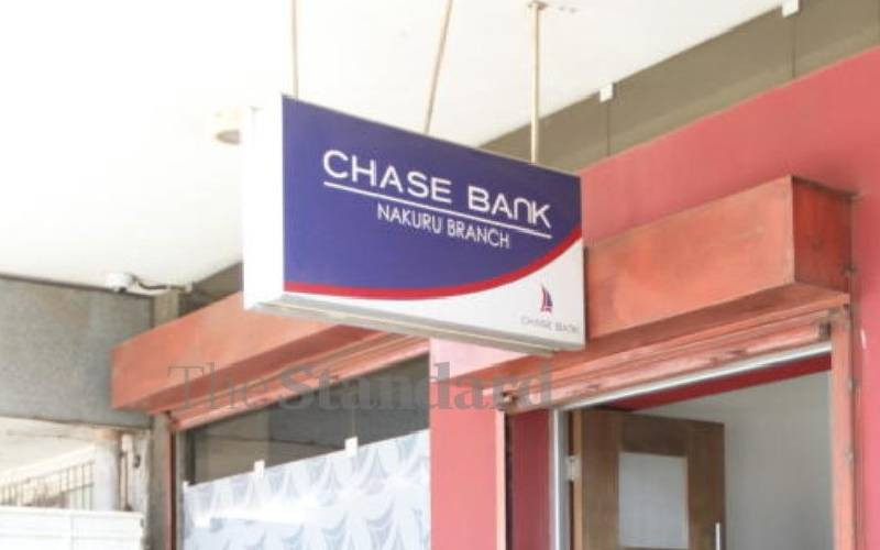 Witness says audit did not link former Chase Bank director to fraud