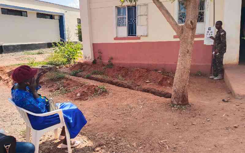 Over 4,000 residents of Machakos, Kitui benefit from KDF's free medical camp