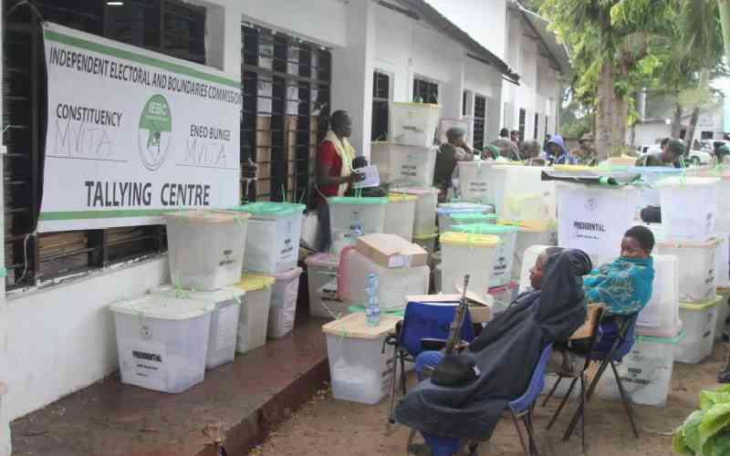 It's contemptuous for IEBC to lump Kenyans abroad together with prisoners