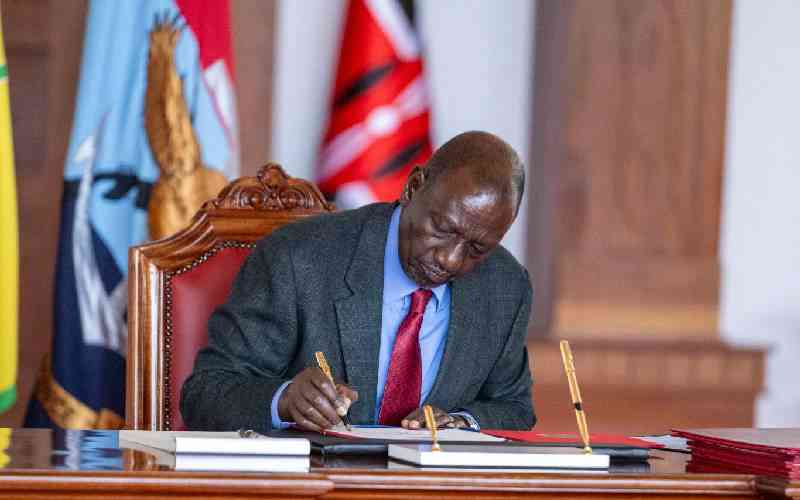 'Walk the talk or resign,' lawyer tells Ruto