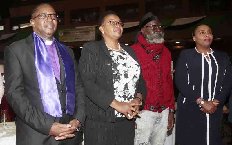 Presidential candidates commit to peace as IEBC dispels rigging claims