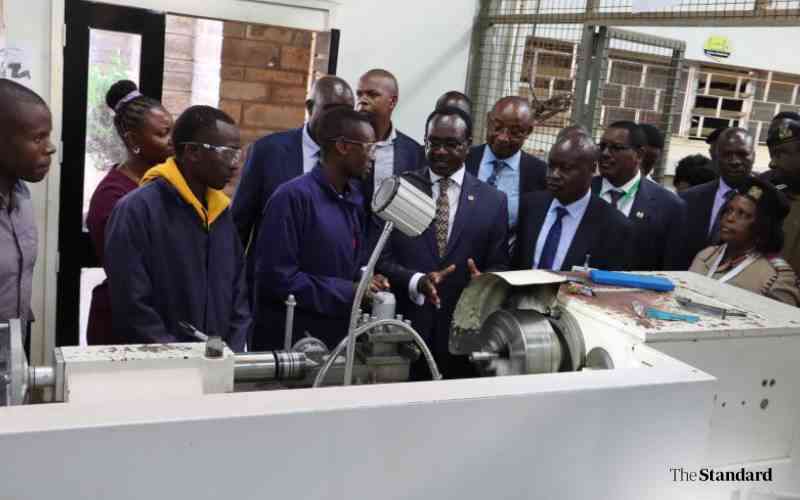 Government to issue certificates to 15 million artisans in informal sector