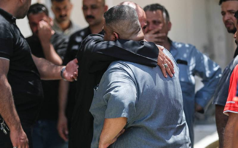 Iraq shopping mall fire kills more than 60