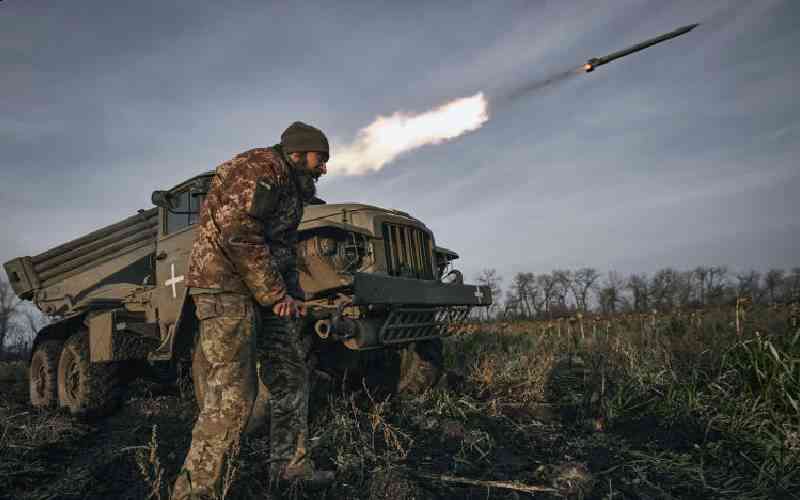 Zelensky expects 12,000 North Korean soldiers in Russia 'soon'