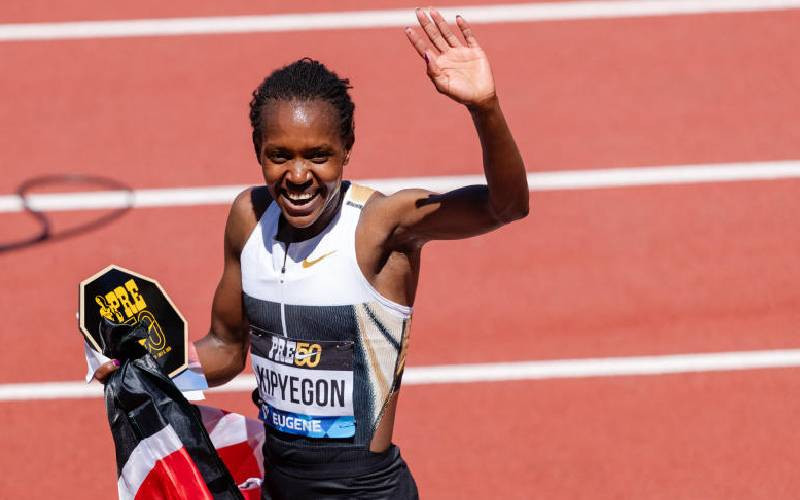 Kipyegon eyes fourth title as Tokyo Worlds begin