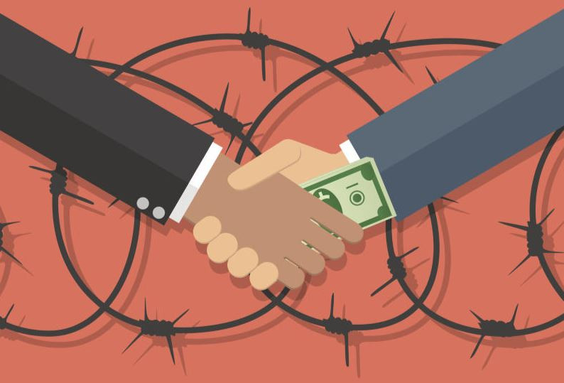 It's unwise for citizens to side with their suspected corrupt tribesmen