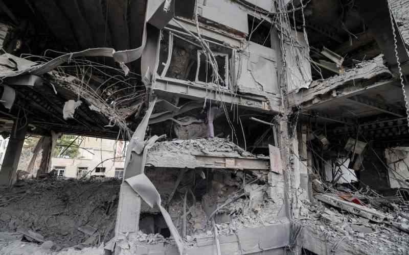 Iran accuses US of plotting ground attack despite diplomatic talk