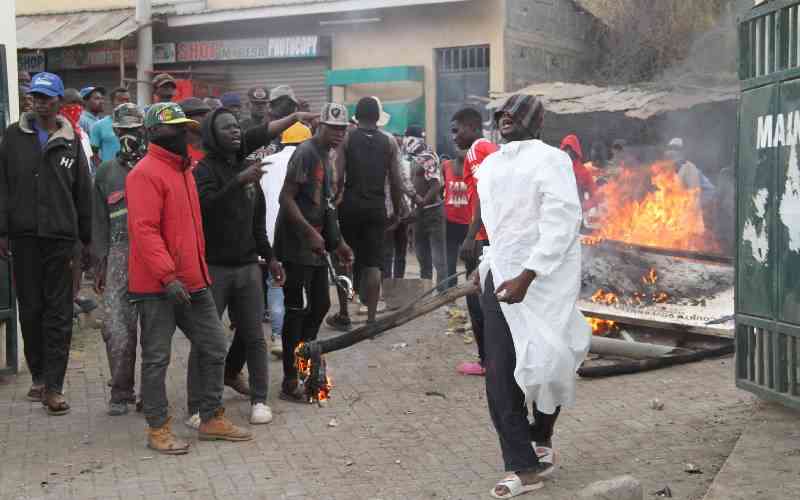 Nurses threaten to down tools after goons attack Kitengela hospital