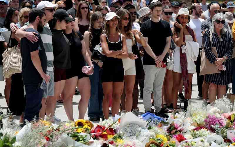 Father and son gunmen kill 15 at Jewish festival on Australia's Bondi Beach