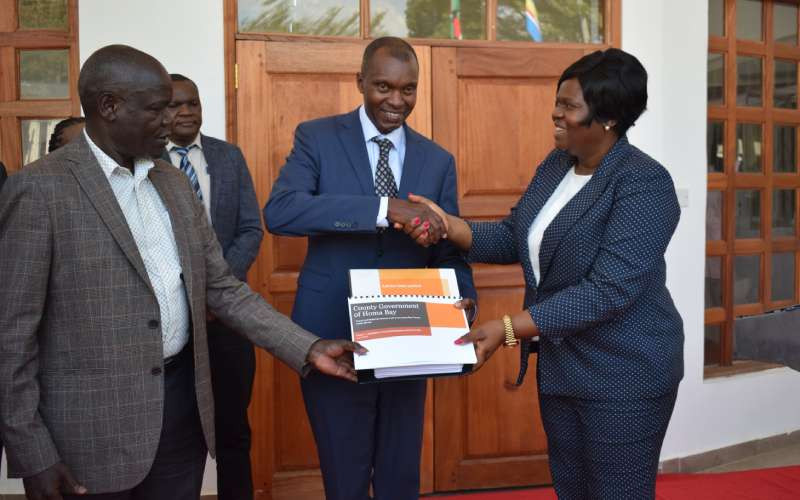 1,786 ghost workers earned Sh300 million in Homa Bay County-report