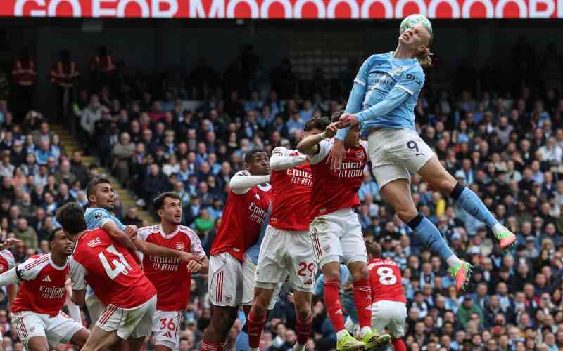 Man City beat Arsenal to seize control of title race, Liverpool win