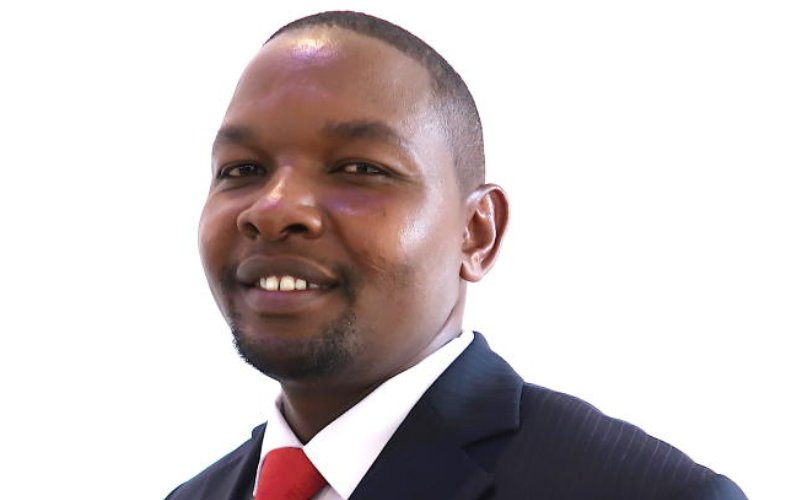 Mutuma sworn in as Meru governor after court dims Mwangaza