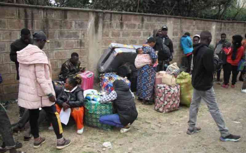 Foreign traders' crackdown could harm refugees, rights defenders warn