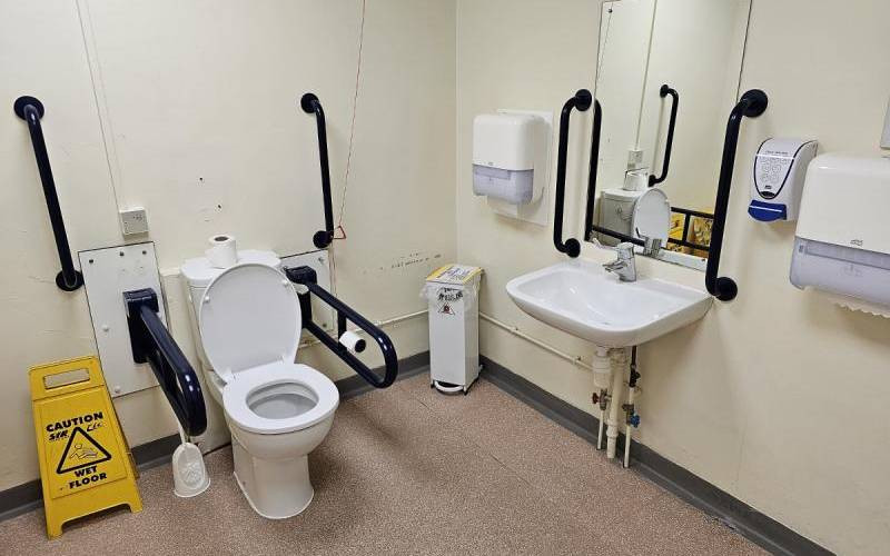 Why you should close hospital toilet before you flush