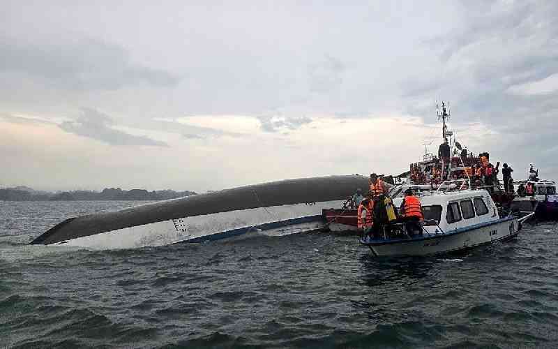 Tourist boat capsizes in Vietnam's Ha Long Bay, leaving 34 dead