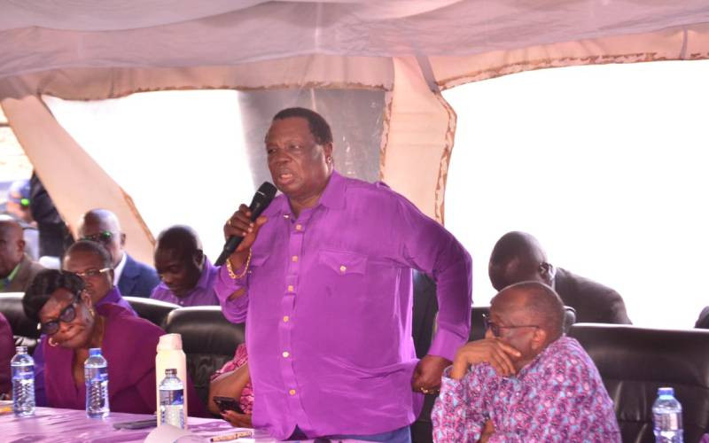 Atwoli faults Sakaja over running of Nairobi, calls for accountability