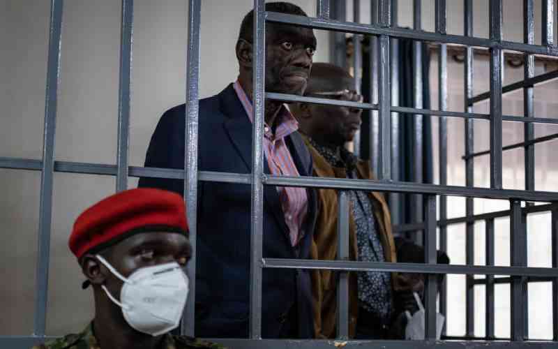 Kenyans, Ugandans online demand the release of Kizza Besigye