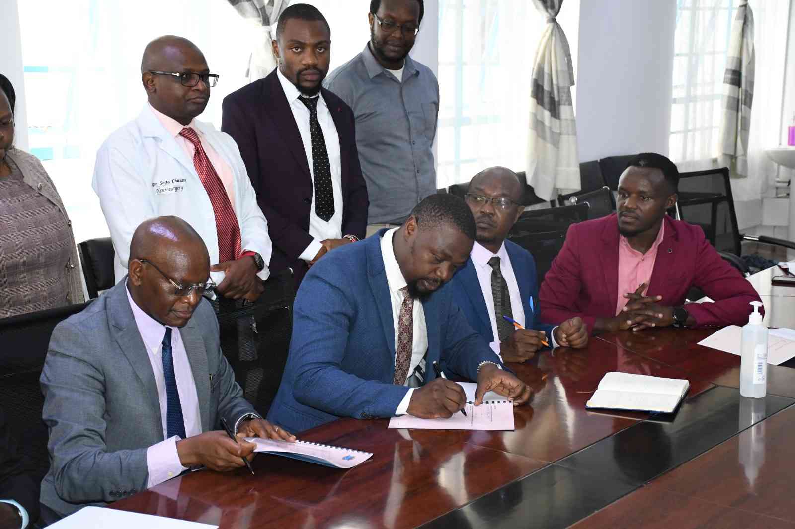Doctors union signs recognition deal with Othaya hospital