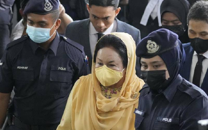 Ex-Malaysian first lady ordered to serve 10 years for graft