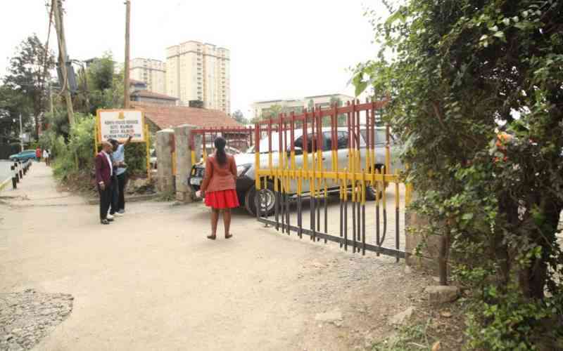 Nine arrested in Eastleigh for running unlicensed courier services