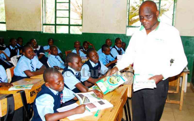 Allow junior secondary teachers to join unions of their choice