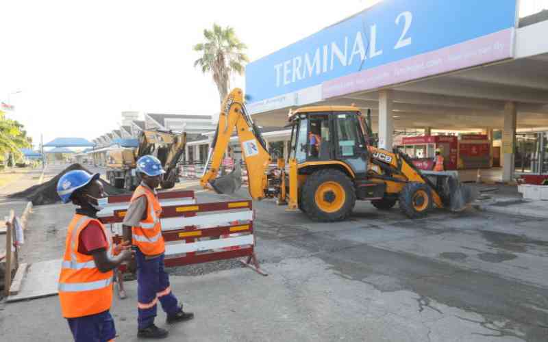 More airport traffic after partial open sky policy