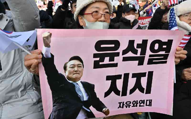 South Korea in political crisis after president resists arrest