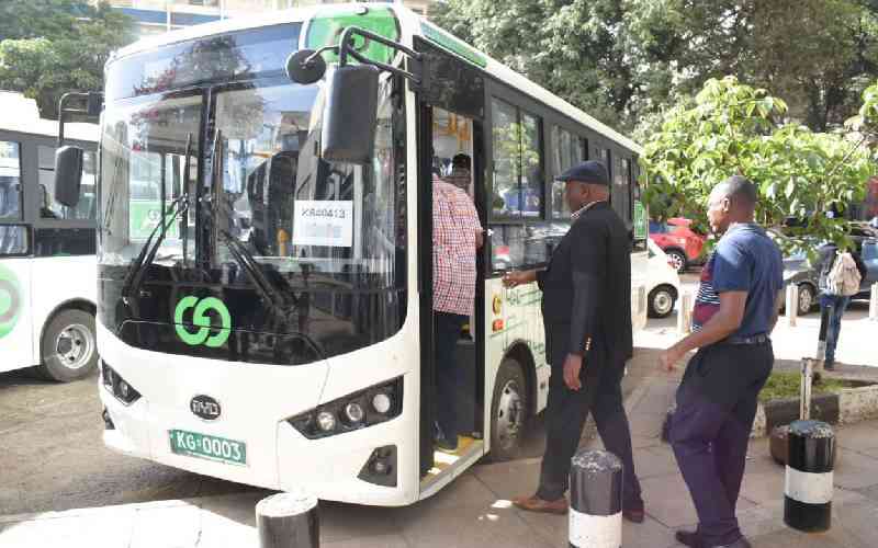 Electric bus company expands fleet