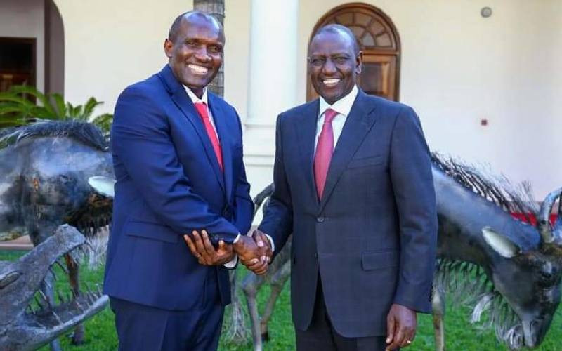 Magnate keniano invierte miles de millones en adquisición de Forbes