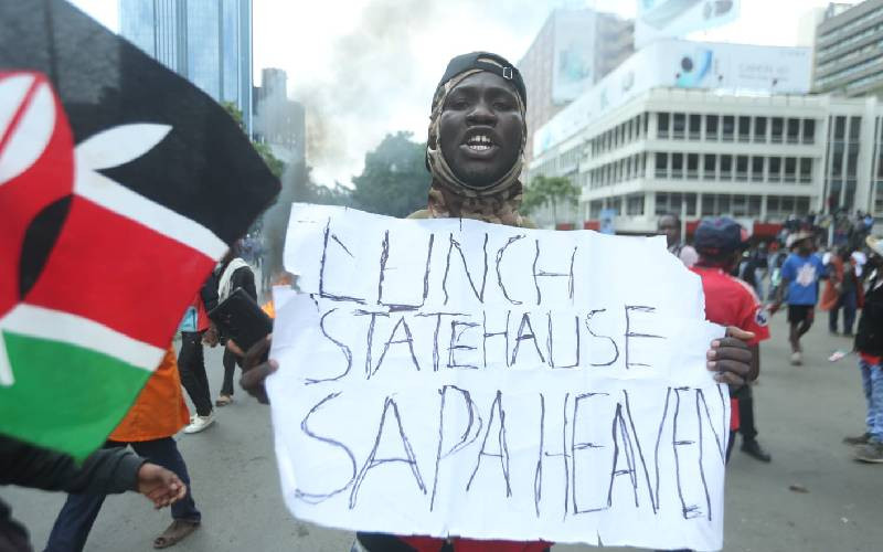 Kenya anniversary protests tur...