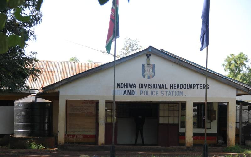 Homa Bay cop attacks boss with panga over missing prisoner