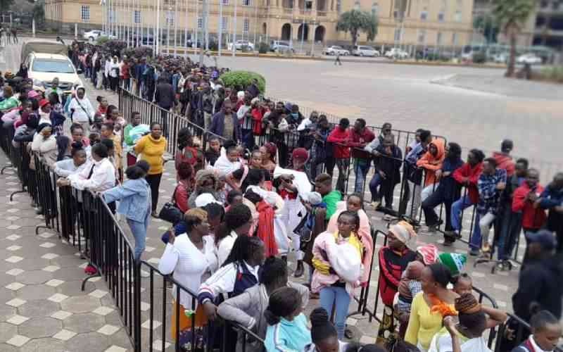 Photos: Thousands show up at KICC for Worldcoin registration, turned away
