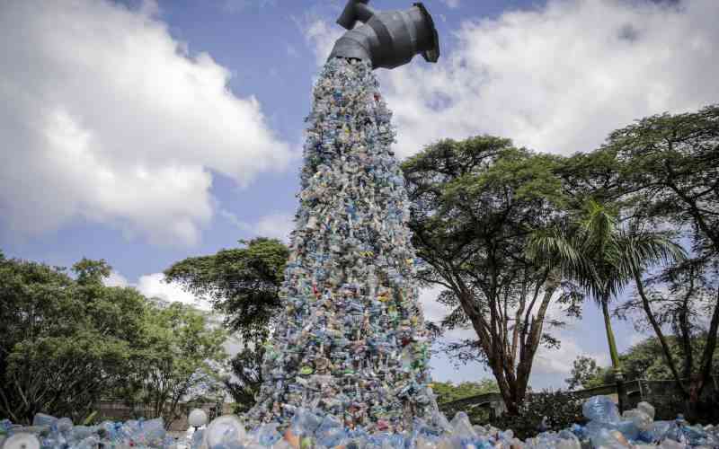 Oil producers stand in the way of a global treaty on plastics regulation