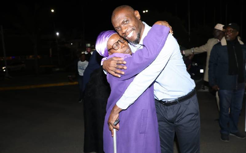 Karibu nyumbani: Tears, hugs and prayers as Kenyan on death sentence returns home