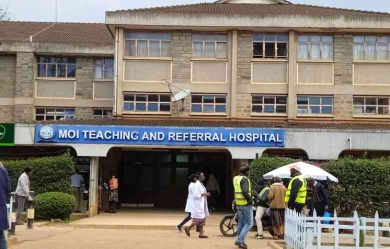 MTRH doctors demand medical cover, pay arrears in fresh welfare push
