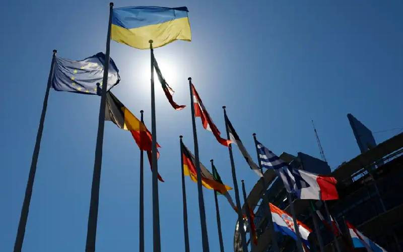 G7 pledges to rebuild Ukraine