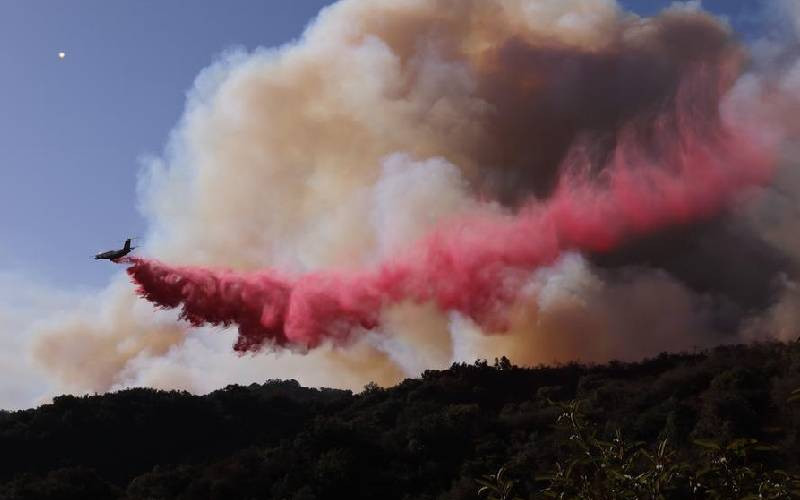 Los Angeles mayor under fire for response to fatal wildfires