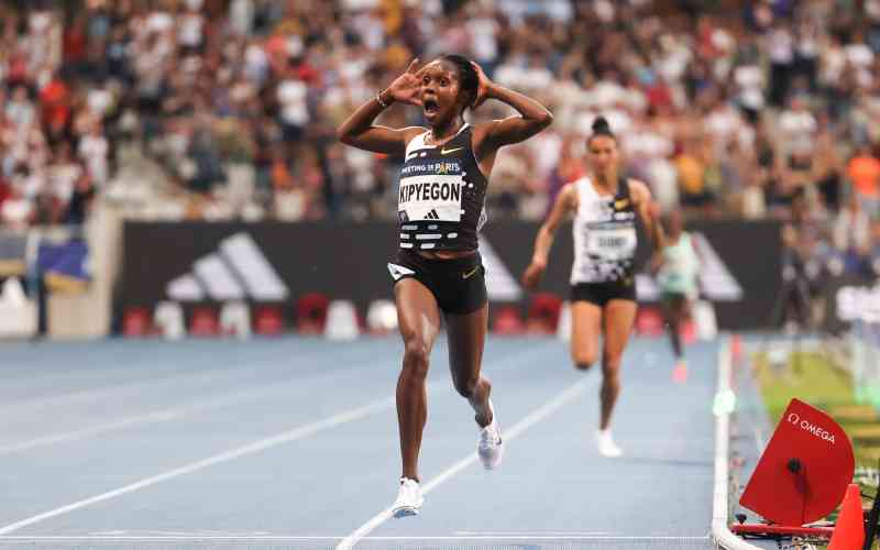 It's Faith again! Kipyegon breaks 5000m world record