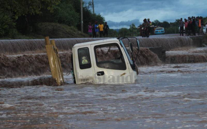 Kenya submerged in flood waters as others elsewhere die of thirst