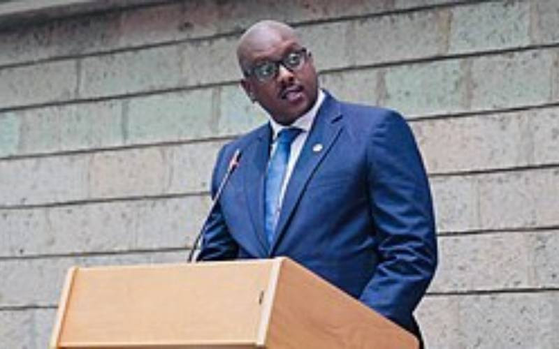 Clear suspicion over AU adviser's sudden exit
