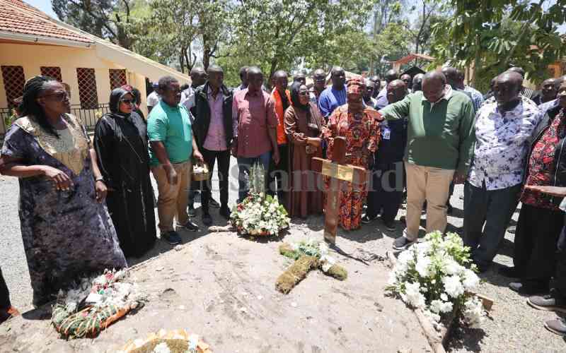 How Uhuru helped to turn Raila's grave into a shrine